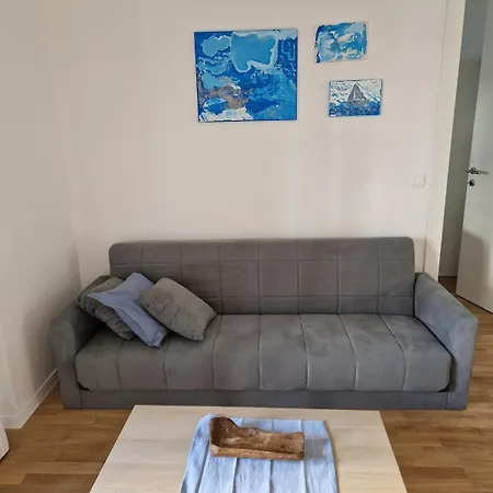 Apartment Marine *